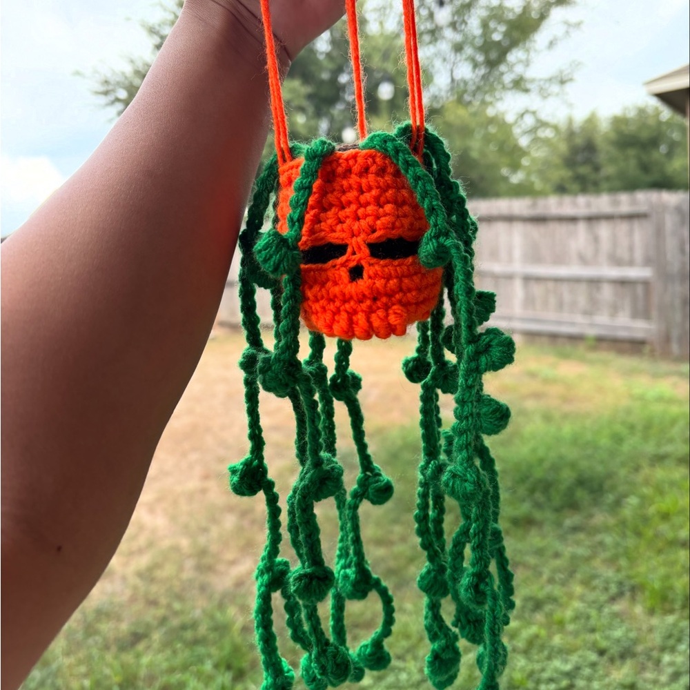 Crochet skull 💀 Orange Hanging Planter with Green Vines